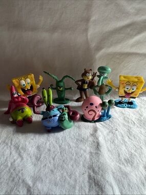 Complete Nickelodeon SpongeBob SquarePants Assorted Character Toy Figures Set
